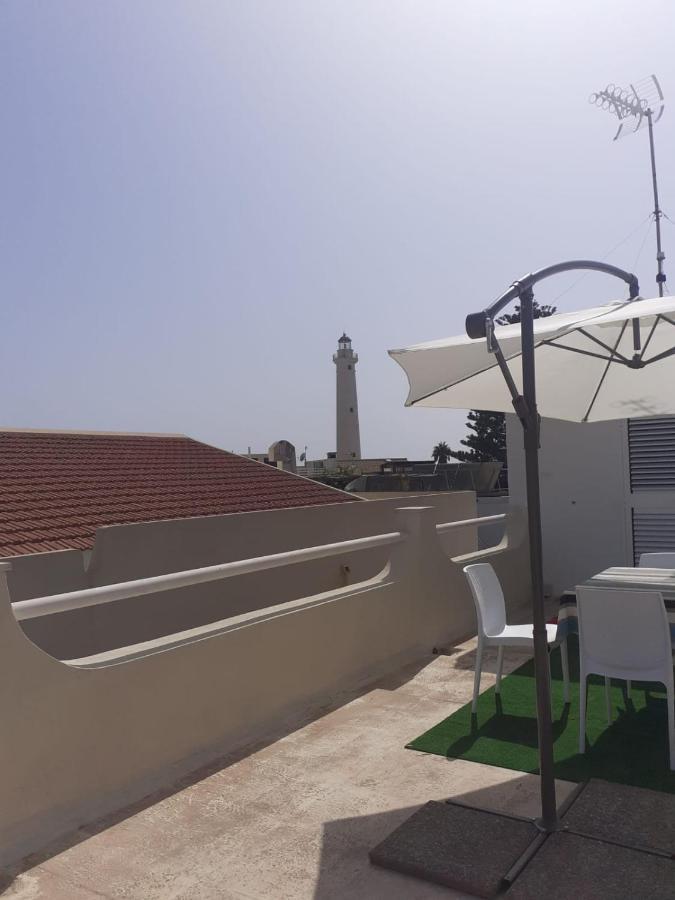 Brezza Di Mare Apartment Punta Secca Ngoại thất bức ảnh