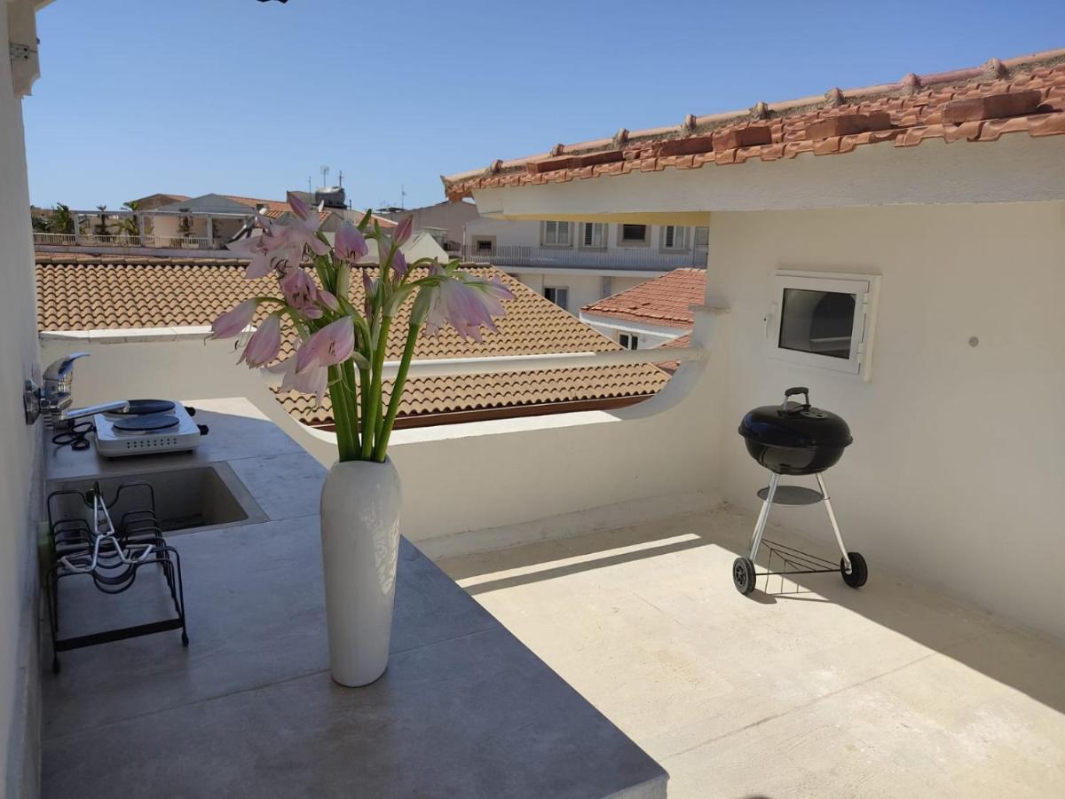 Brezza Di Mare Apartment Punta Secca Ngoại thất bức ảnh